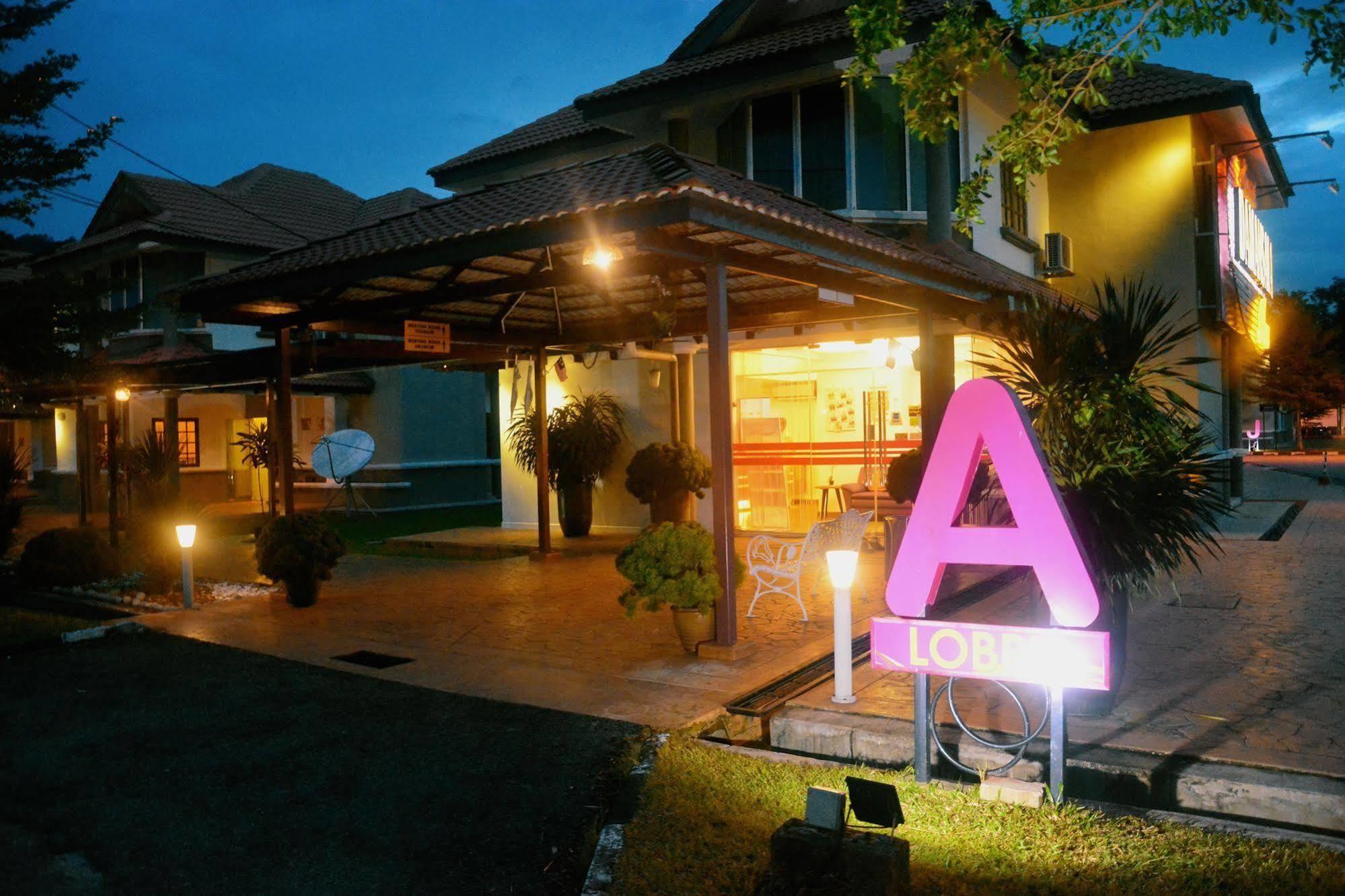 Kertih Damansara Inn Kerteh Exterior photo